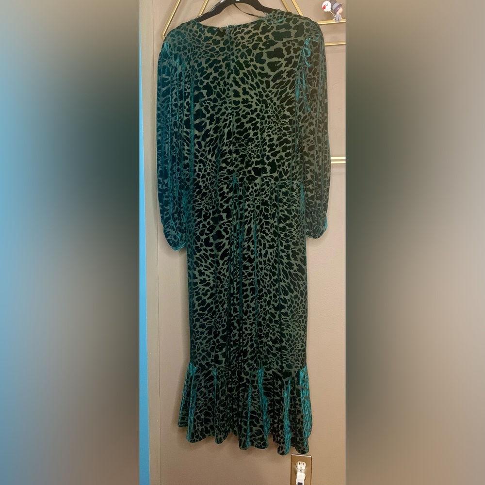 Calvin Klein, flocked dress, leopard pattern. Women’s 14 $50 - Picture 2 of 6